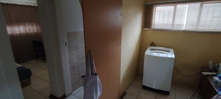 3 Bedroom Property for Sale in Roosheuwel North West